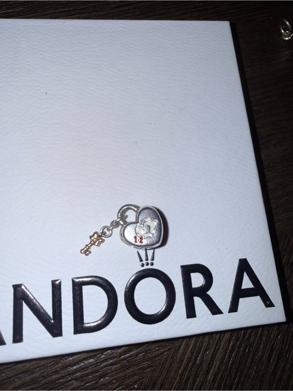 ❤️Disney Pandora Sterling Silver Mickey & Minnie Heart Lock Charm Rose Gold Key - Picture 7 of 8